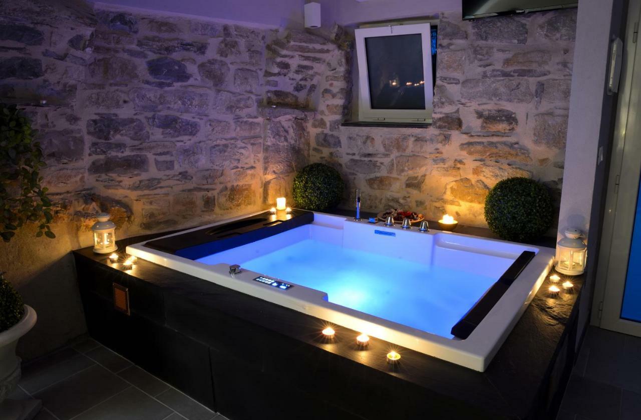 Вилла Chalet In Liguria Вазиа Экстерьер фото