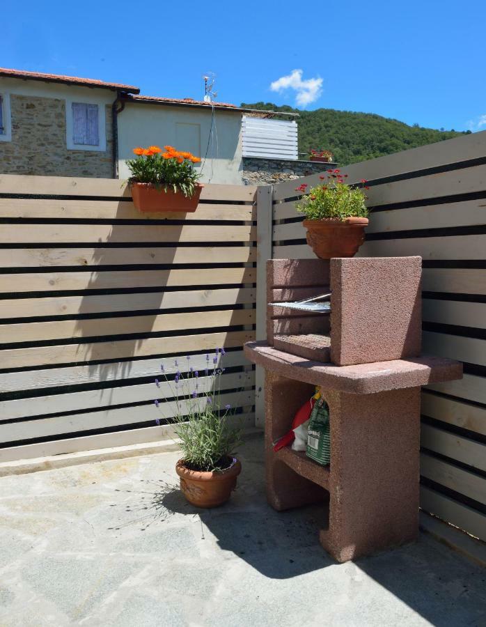 Вилла Chalet In Liguria Вазиа Экстерьер фото